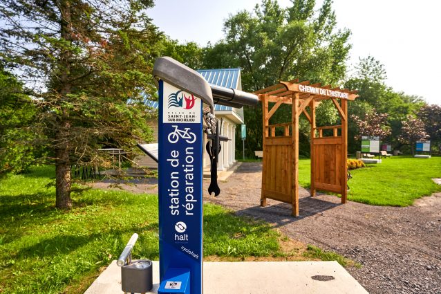 Station de réparation de vélo
